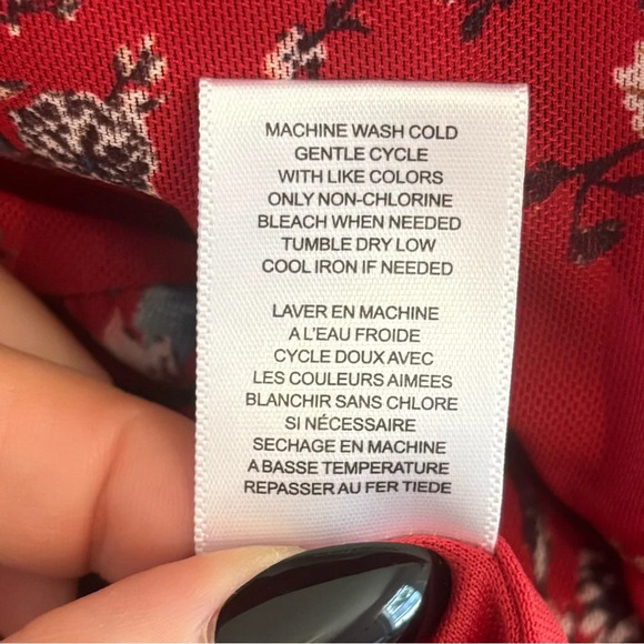 Love Fire Red Floral Peplum Long Sleeve Top Size 1X - Picture 6 of 13